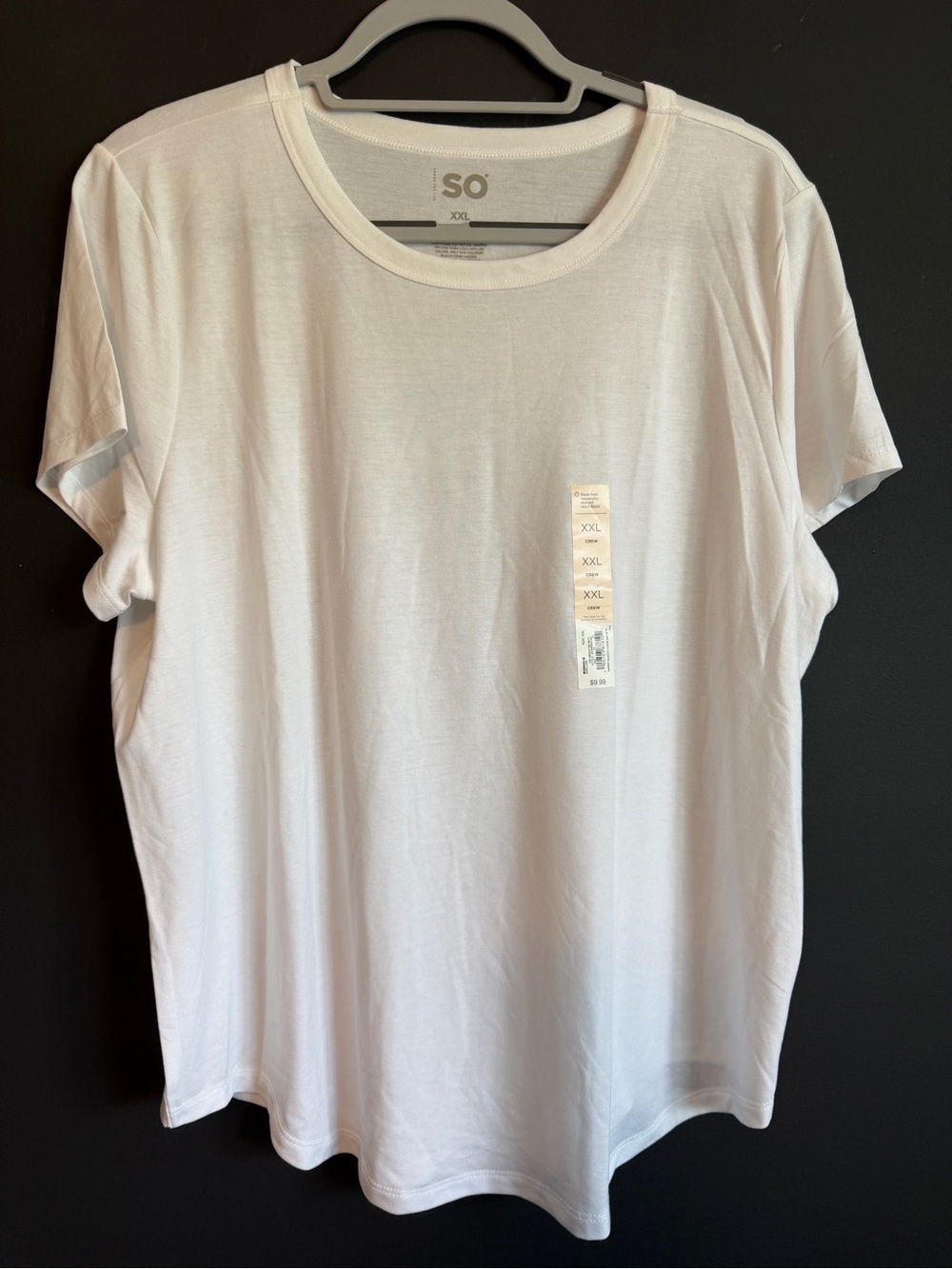 SO WOMEN’s TEE. NWT
